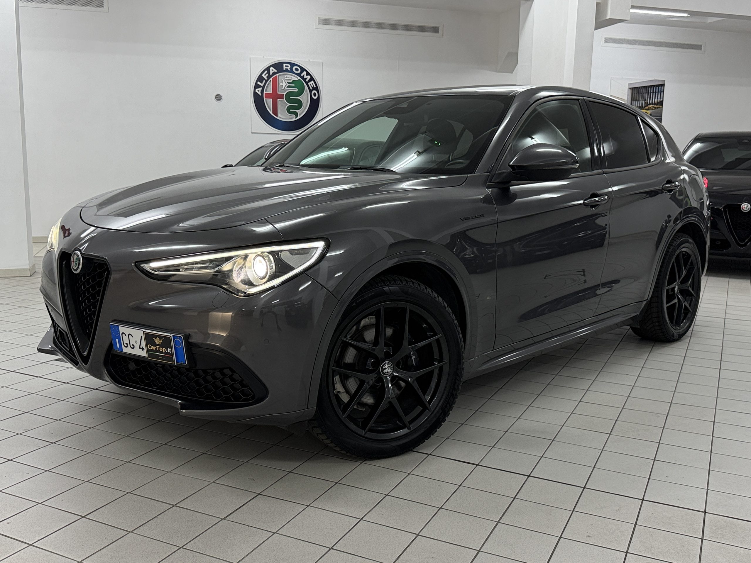 Alfa Romeo Stelvio 2.2 TD 210 cv Veloce AT8 Q4 € 21.890